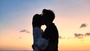 Love is in the Air! Romantisnya Aaliyah Massaid dan Thariq Halilintar Liburan di Bali