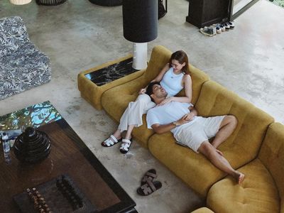 7 Foto Mesra Thariq-Aaliyah Massaid di Bali, Makin Lengket Kayak Prangko