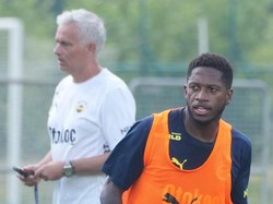 Mantan Tukang Angkut Piano MU Baru Saja Cetak Hat-trick Perdana