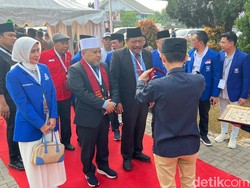 Helmi-Mian Daftar Pilgub di Hari Pertama ke KPU Bengkulu