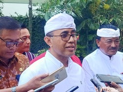 Duet Jaya-Wibawa Mau Tonjolkan Akulturasi Budaya Saat Daftar ke KPU Denpasar