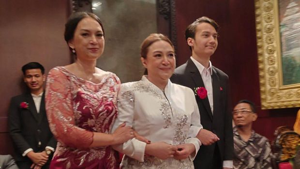 Ira Wibowo dan Chika Bagaskara