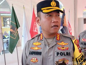 Polisi Sebut Keributan di Rempang Dipicu Pencopotan Spanduk oleh Perusahaan Polisi Sebut Keributan di Rempang Dipicu Pencopotan Spanduk oleh Perusahaan