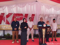 Dua Paslon Pilkada NTB Daftar di Hari Pertama, Pilgub Nihil