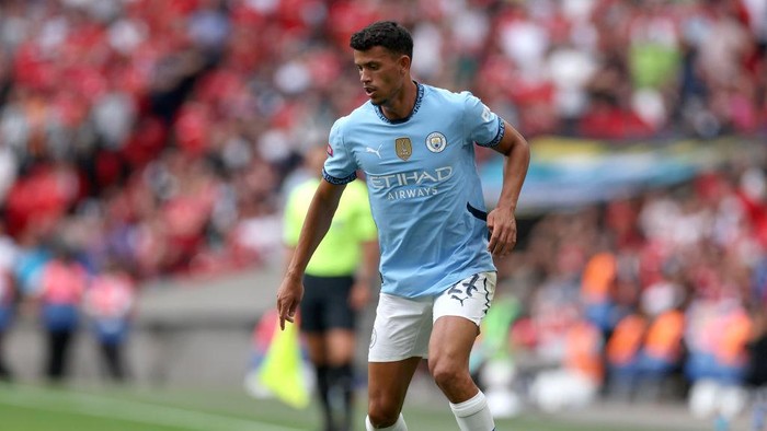 LONDON, ENGLAND - AUGUST 10: Matheus Nunes of Manchester City runs with the ball during the 2024 FA Community Shield match between Manchester United and Manchester City  at Wembley Stadium on August 10, 2024 in London, England. (Photo by Eddie Keogh - The FA/The FA via Getty Images)