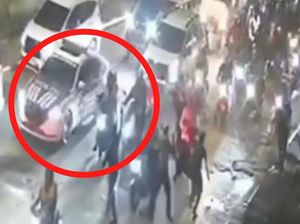 Motif 2 Mahasiswa Lempari Mobil Kasat Lantas Polrestabes Makassar Saat Demo Motif 2 Mahasiswa Lempari Mobil Kasat Lantas Polrestabes Makassar Saat Demo