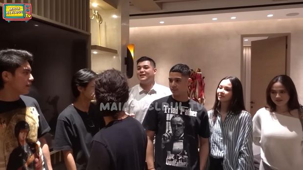 Momen Perayaan Ulang Tahun Dul Jaelani