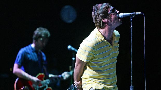 British Liam (R) and Noel Gallagher, members of group 