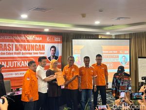 Partai Buruh Resmi Dukung Khofifah-Emil di Pilgub Jatim 2024 Partai Buruh Resmi Dukung Khofifah-Emil di Pilgub Jatim 2024