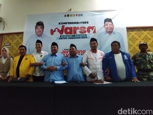 Diusung 8 Parpol, Pasangan WarSa Tantang Petahana di Pilbup Jombang Diusung 8 Parpol, Pasangan WarSa Tantang Petahana di Pilbup Jombang