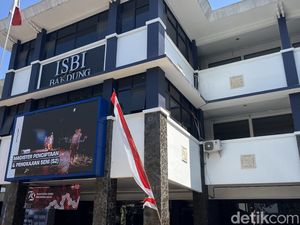 Jabar Hari Ini: Pementasan Wawancara dengan Mulyono yang Dilarang Jabar Hari Ini: Pementasan Wawancara dengan Mulyono yang Dilarang