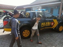 Penjambret Kalung Lansia di Mojokerto Babak Belur Dihajar Warga