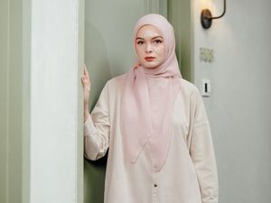 Baju Cream Cocok dengan Jilbab Warna Apa? Ini Kombinasinya Agar Tak Pucat Baju Cream Cocok dengan Jilbab Warna Apa? Ini Kombinasinya Agar Tak Pucat