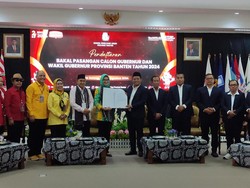 Airin-Ade Resmi Daftar Jadi Cagub-Cawagub ke KPU Banten