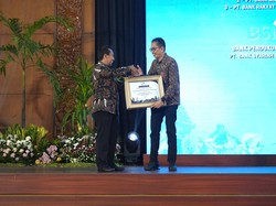 Bank Jatim Raih Peringkat 1 Bank Penyalur Belanja Pemerintah Terbesar