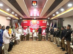 Resmi! Ridwan Kamil-Suswono Daftar Cagub-Cawagub Jakarta ke KPU DKI