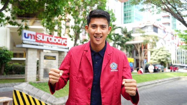 Malik Risaldi kuliah di UMSurabaya
