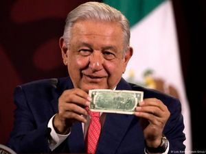 Meksiko Bekukan Hubungan dengan Kedubes AS dan Kanada