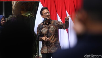 Menkes Tanggapi Prabowo Soal Rencana Undang Dokter India untuk RI. Menkes Tanggapi Prabowo Soal Rencana Undang Dokter India untuk RI.