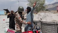 Militer Pakistan Buru Militan yang Tewaskan Puluhan Orang di Balochistan