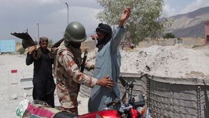 Militer Pakistan Buru Militan yang Tewaskan Puluhan Orang di Balochistan