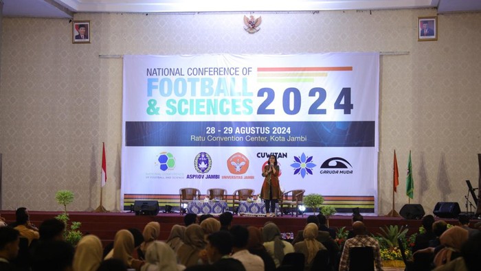 National Conference of Football & Sciences 2024 resmi dibuka. Indonesia untuk pertama kalinya menggelar kegiatan ini.