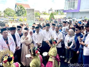 Asman-Akmal Daftar Pilkada Bone 2024 di KPU Didampingi Bacagub Sulsel ASS Asman-Akmal Daftar Pilkada Bone 2024 di KPU Didampingi Bacagub Sulsel ASS