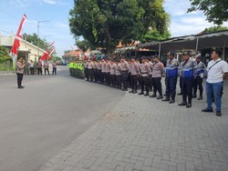 Polres Jombang Terjunkan 150 Personel Amankan Pendaftaran Pilbup 2024