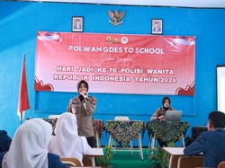 Pesan Para Polwan untuk Siswa SMA di Ponorogo