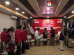 Pramono Anung-Rano Karno Resmi Daftar Cagub-Cawagub Jakarta ke KPU DKI
