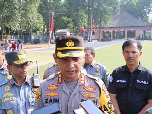 Polisi Imbau Warga Kembalikan Barang Jarahan Truk Lindas Bocah di Tangerang Polisi Imbau Warga Kembalikan Barang Jarahan Truk Lindas Bocah di Tangerang