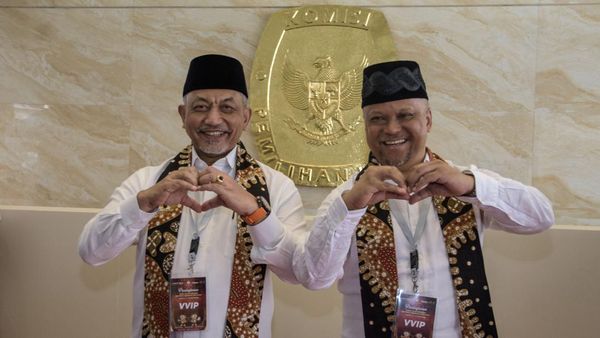 Ahmad Syaikhu-Ilham Habibie Daftar ke KPU Jawa Barat