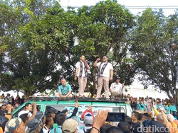 Fahmi-Dimas Daftar Pilkada Purbalingga, Minta Maaf Bikin Jalan Macet