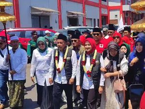 Komitmen Gus Mujib-Ning Wardah Usai Daftar Pilbup Pasuruan Komitmen Gus Mujib-Ning Wardah Usai Daftar Pilbup Pasuruan