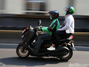 Aplikator Diwajibkan Kasih THR ke Ojol, Bentuknya Uang!