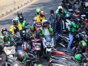 Sinyal Ojol Bakal Jadi Pekerja, Bukan Mitra Sinyal Ojol Bakal Jadi Pekerja, Bukan Mitra