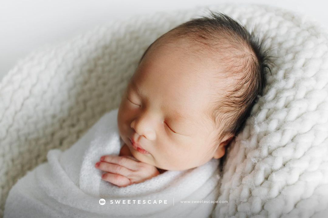 Leander Jayden Christie, anak Jonathan Christie dan Shania Junianatha.