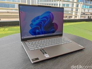 Lenovo Yoga Slim 7i, Body Ramping Tapi Handal Lenovo Yoga Slim 7i, Body Ramping Tapi Handal