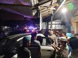 Ketahuan, Pencuri Tembakau di Probolinggo Kabur Tinggalkan Mobil