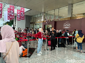 Modinity Gelar Warehouse Sale di JCC, Buttonscarves Diskon Besar-besaran Modinity Gelar Warehouse Sale di JCC, Buttonscarves Diskon Besar-besaran