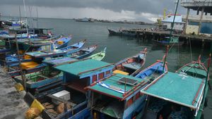 Nelayan Natuna Tidak Melaut Akibat Cuaca Buruk