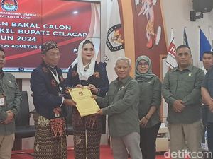 2 Artis Kandas di Pilkada Jateng, Siapa Saja? 2 Artis Kandas di Pilkada Jateng, Siapa Saja?