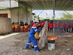 Pertamina Patra Niaga Sumbagsel Beri Edukasi Penanggulangan Karhutla