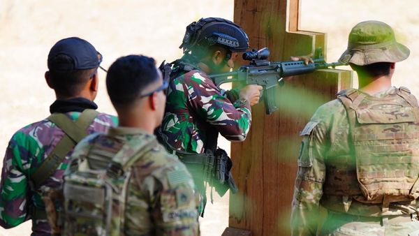 Peserta Latgabma Super Garuda Shield 2024 Pertajam Kemampuan Menembak