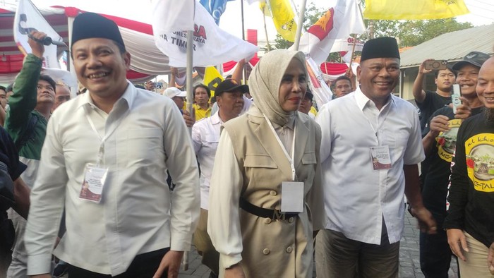 Subandi-Mimik Idayana daftar Pilbup Sidoarjo