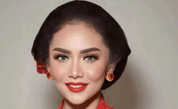 Bingkai Sepekan: Kala Artis Mengadu Nasib di Pilkada 2024