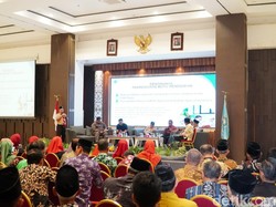 Guru dan Komite Diajak Angkat Mutu Pendidikan di Lamongan