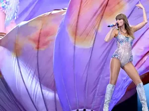 CIA: ISIS Berencana Bunuh Banyak Orang di Konser Taylor Swift di Wina CIA: ISIS Berencana Bunuh Banyak Orang di Konser Taylor Swift di Wina