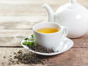 Cara Minum Teh Seperti Ini Ampuh untuk Turunkan Berat Badan, Nggak Ribet Kok Cara Minum Teh Seperti Ini Ampuh untuk Turunkan Berat Badan, Nggak Ribet Kok