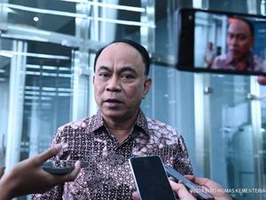 Pernyataan Kominfo soal Oknum Mitra Indosat Curi Data Buat Aktivasi Perdana